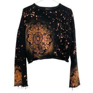 Alala Cropped Sweatshirt Womens Size Small Pullover Mandala Stencil Black Orange